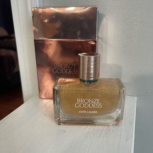 Estée Lauder bronze goddess hair and body oil spray